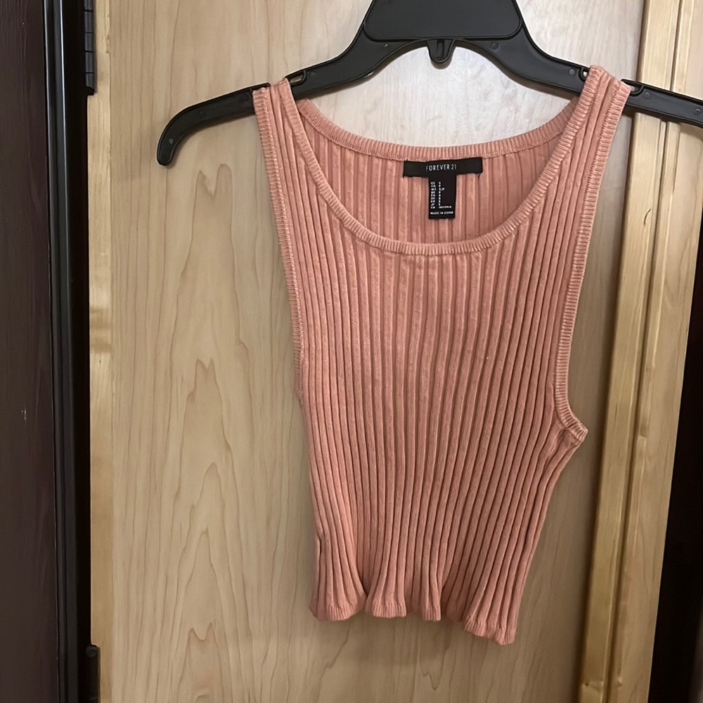 Salmon pink tank top
